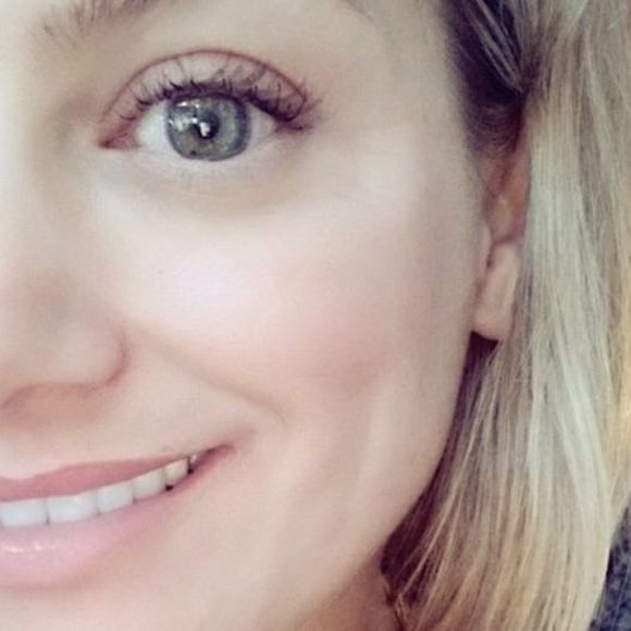 Meet your Posher, Shellie - Picture 1 of 1